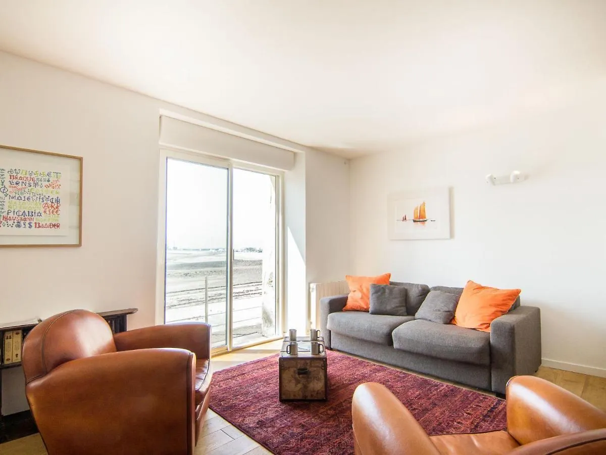 Apartment Dauphine By Interhome Saint-Malo
