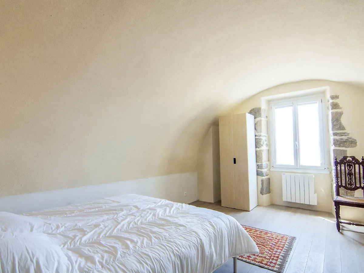 Apartment Dauphine Saint-Malo France